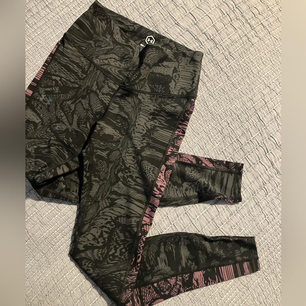 Underarmour women’s leggings size small